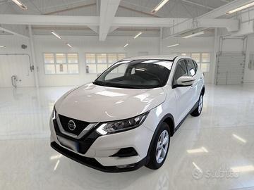 NISSAN QASHQAI 1.3 DIG-T 140 BUSINESS CROSSOVER