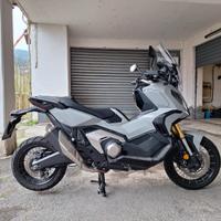 Honda X-ADV 750 - 2023