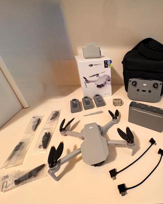 Dji mini 2 SE fly more combo usato