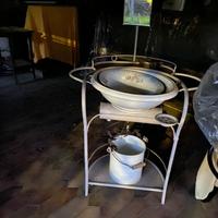 Lavabo da camera d’epoca o da giardino/portico