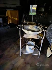 Lavabo da camera d’epoca o da giardino/portico