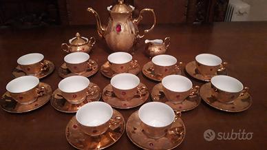 ANTICO SERVIZIO DA CAFFE'  LIMOGES E ORO ZECCHINO