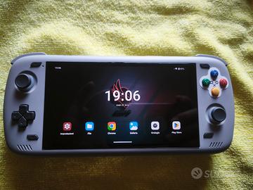 AYN Odin 2 PRO console videogioco portatile.