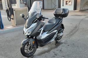 Honda Forza 300 ABS Deluxe nero opaco 2019