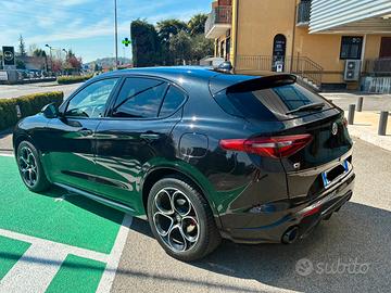 Alfa romeo stelvio 210 CV VELOCE”