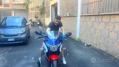 CBR R bellezza, estetica, aerodinamica  velocità