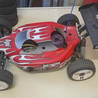 Macchina telecomandata a scoppio