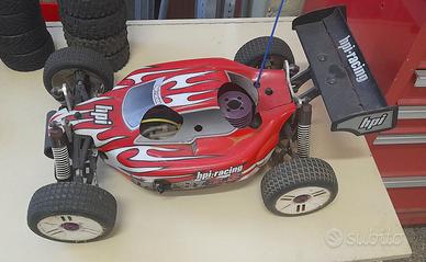 Macchina telecomandata a scoppio