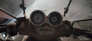 Beverly 200,anno2001