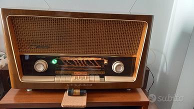 Radio Grundig 3028 anno 1956