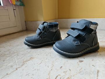 stivaletti bambino Chicco n. 24