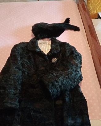 Cappotto pelliccia vera astrakan nero anni 60