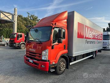 Isuzu F14.240 furgone con pedana
