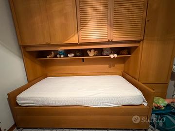 Letto singolo con letto a scomparsa