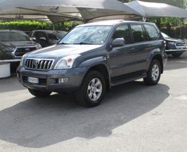 TOYOTA Land Cruiser 3.0 D-4D ASI !!! 8 POSTI !!!