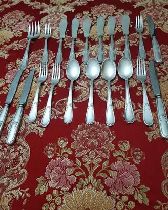 Set posate argentate