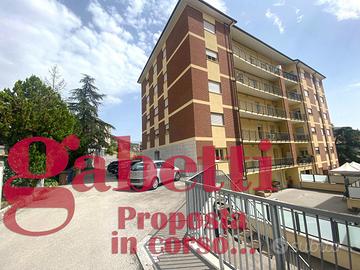 Appartamento L'Aquila [AM12VRG]