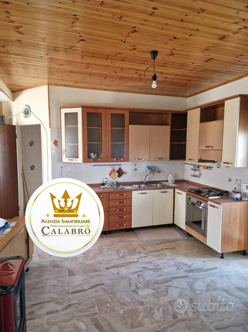 Appartamento con ingresso indipendente 153 mq