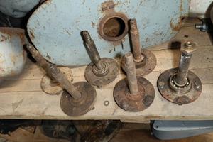 flangia perno anteriore mozzo vespa faro basso 125