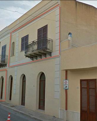 5 vani con terrazzo a Menfi centro (AG)