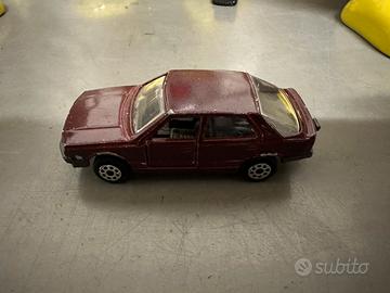 Modellino vintage Majorette Renault 25