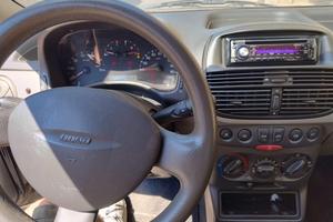 FIAT PUNTO 1.2 BENZINA