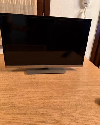 Smart tv panasonic 24”