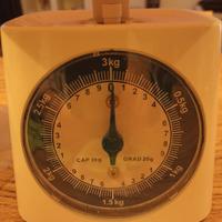 bilancia classica da cucina, max 3 kg, 