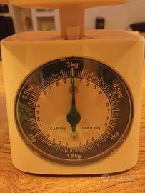 bilancia classica da cucina, max 3 kg, 