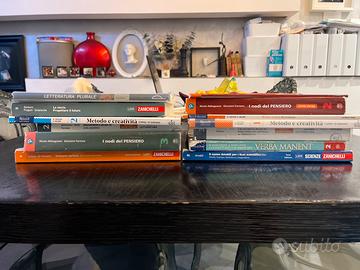 Lotto Libri 4/5 superiore