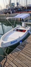 Barca azzurra