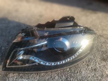 FARI AUDI A3 8P LUCE DIURNA A LED FONDO NERO