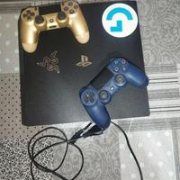 Ps4 pro con due controller