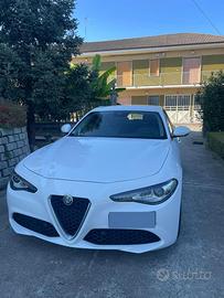 Alfa romeo giulia 180cv manuale