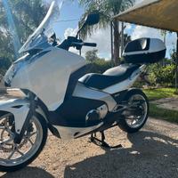 Honda integra 700