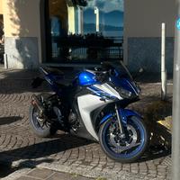 Yamaha R3