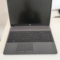 notebook HP 250 g8