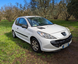 Peugeot 206 plus gpl
