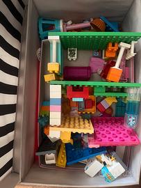 Scatola Duplo vario genere e personaggi