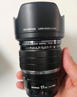 Olympus 17mm f 1.2