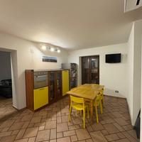 CUCINA COMPLETA DI ELETTRODOMESTICI
