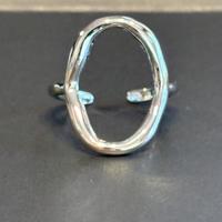 Anello ovale in argento regolabile