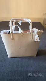 Borsa Ralph Lauren bianca.