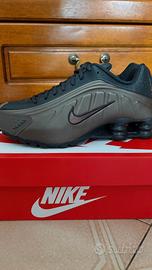 NIKE  SHOX  R4