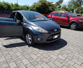 Ford Fiesta 1.4 TITANIUM GPL casa madre valido2032