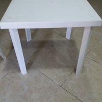 tavoli di plastica 