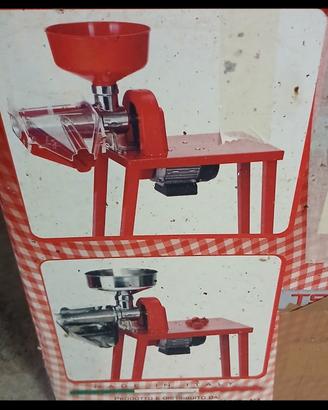 macchinetta per pomodori