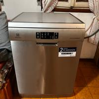 Lavastoviglie Electrolux Reallife XXL