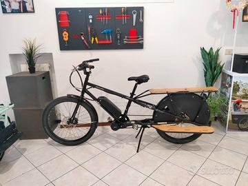 Bicicletta Cargo Yuba Mundo Elettrica usata