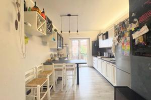 4 LOCALI A LA LOGGIA